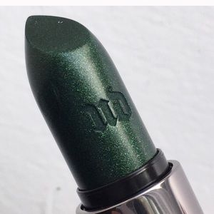 NEW Urban Decay “Junkie” metallized green lipstick
